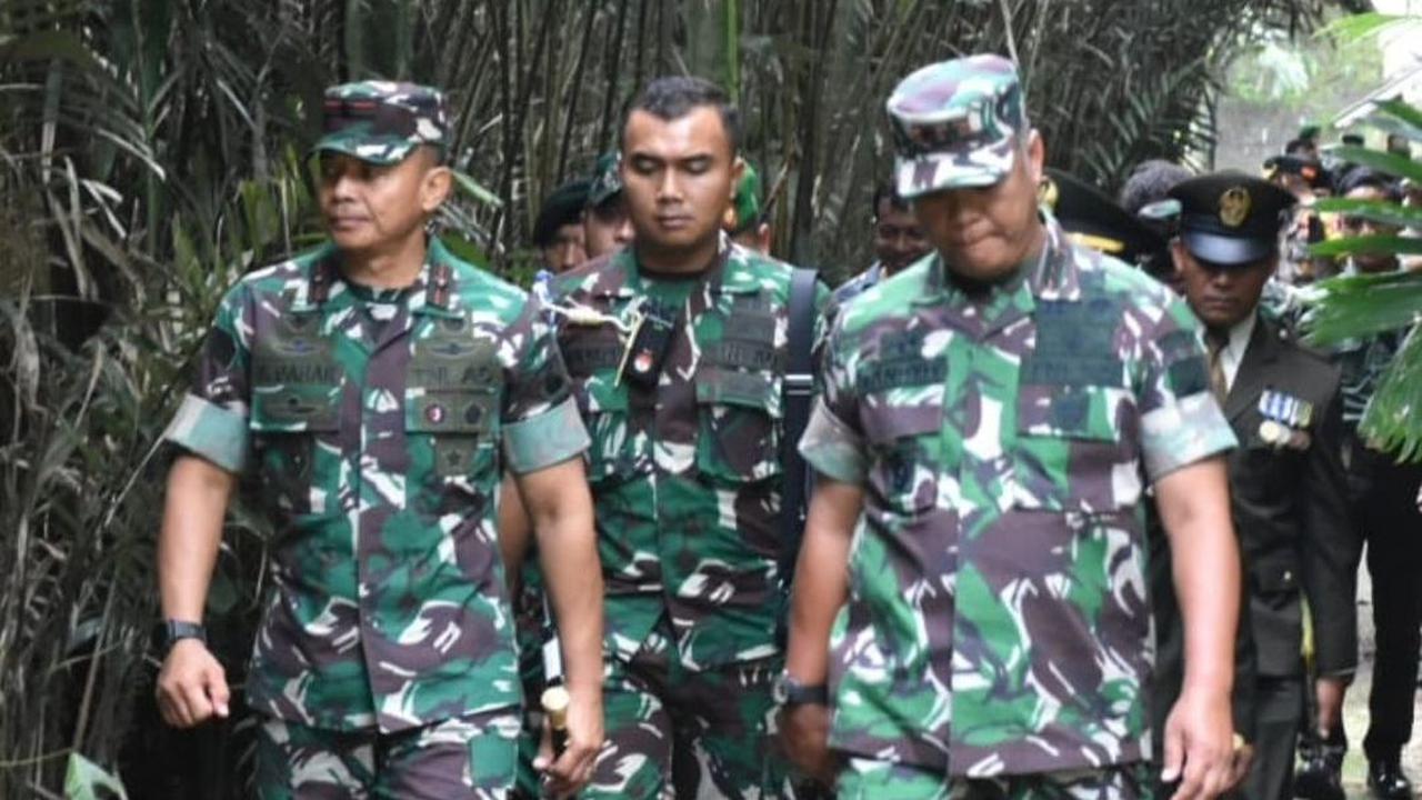 <b>Profil Brigjen TNI Zainul Bahar</b>