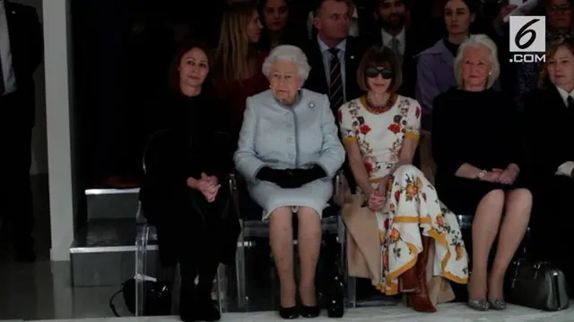 VIDEO: Perdana, Ratu Elizabeth II Hadiri London Fashion Week