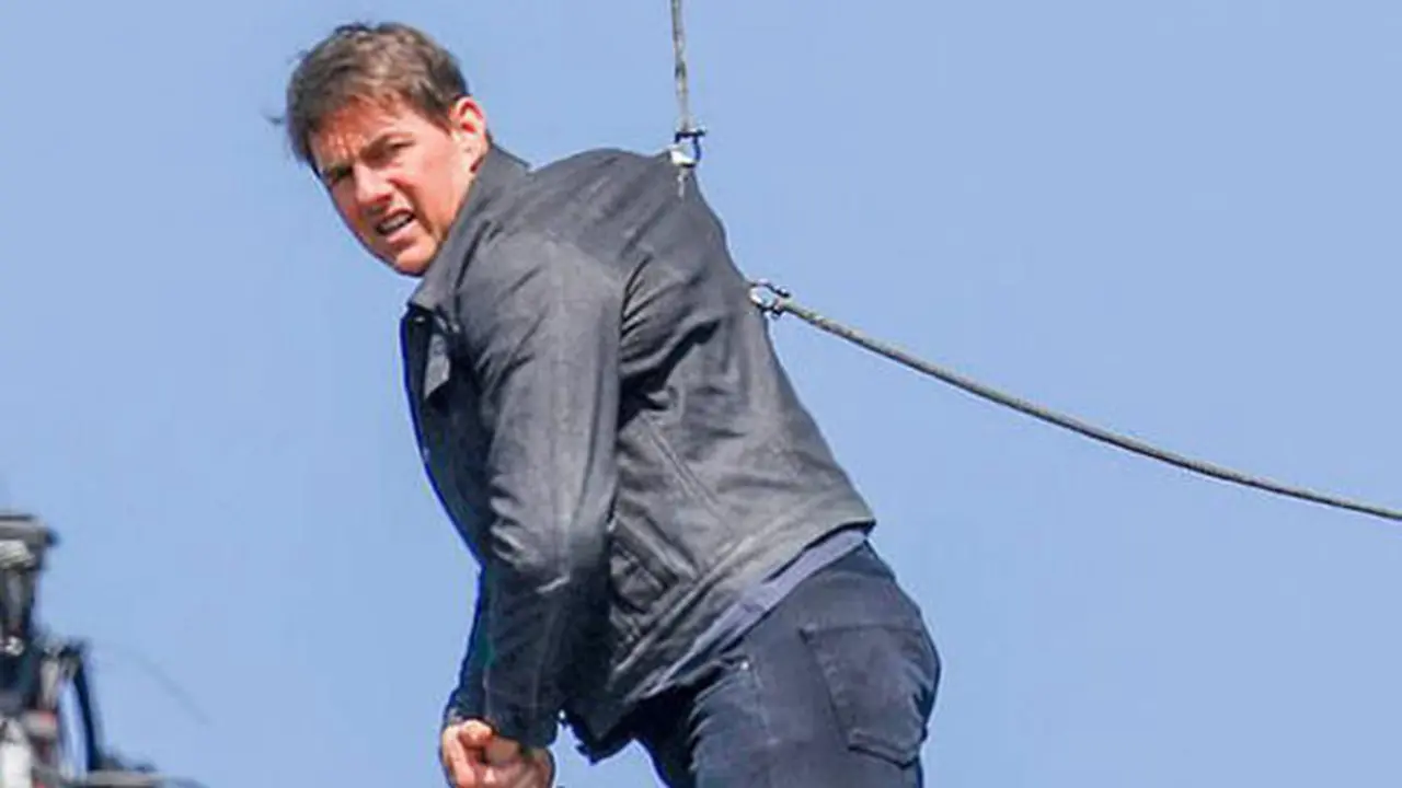 [Bintang] Tom Cruise