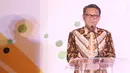 Bupati Bantaeng, Sulawesi Selatan Nurdin Abdullah menyampaikan kata sambutan setelah menerima anugerah Bung Hatta Anti Corruption Award 2017 dalam acara malam anugerah di Jakarta, Kamis (14/12). (Liputan6.com/Herman Zakharia)