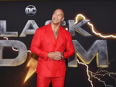 Dwayne Johnson dalam Premier Black Adam di Times Square, New York City, 12 Oktober 2022.  (Evan Agostini/Invision/AP)