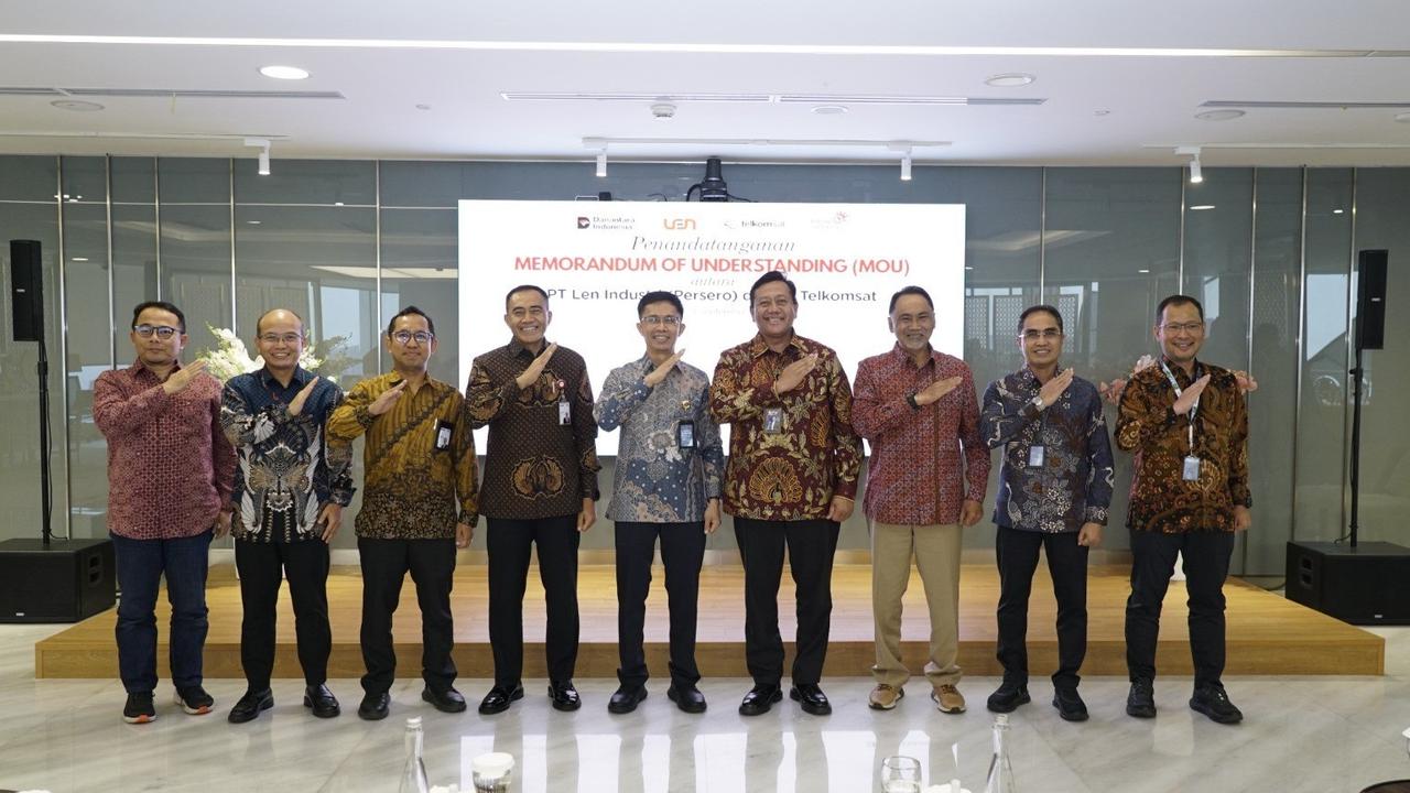 Telkomsat & PT Len Industri Teken MoU Pengembangan Infrastruktur Komunikasi