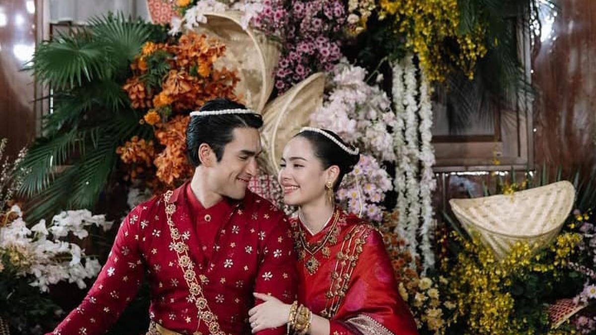 Elegannya Pernikahan Yaya Urassaya dan Nadech Kugimiya yang Dijuluki Wedding of the Year