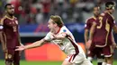 Kanada unggul lebih dulu lewat gol Jacob Shaffelburg pada menit ke-13. (JUAN MABROMATA/AFP)