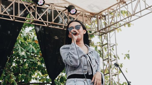 6 Potret Lawas Raissa Ramadhani, Penyanyi yang Dilamar Arbani Yasiz di Jepang