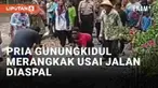Rasa syukur kerap kali dapat diungkapkan dalam banyak cara, salah satunya memenuhi nazar. Seorang warga Padukuhan Karangnongko, Kemiri, Tanjungsari, Gunungkidul, DIY, memenuhi nazarnya dengan merangkak. Aksi nekat itu ia lakukan usai jalan di sekitar...