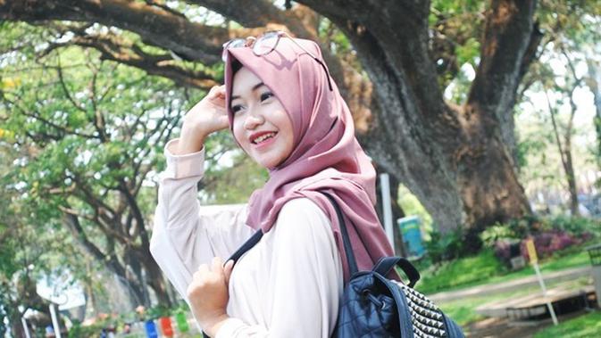 Tips Hijab Cara Merawat Rambut  Agar  Tidak  Mudah  Rontok  