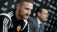 Mustafi Girang Diincar Real Madrid