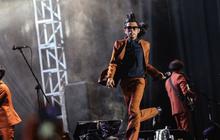 FOTO: Tampil Energik! The Changcuters 'Gila-gilaan' Bareng Penonton Titik Kumpul Festival 2024
