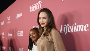 Perasaan Angelina Jolie Campur Aduk saat Antar Putrinya Masuk Kuliah
