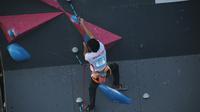 Pemanjat tebing Indonesia Musauwir gagal lolos semifinal IFSC Climbing World Cup 2025 di Peninsula Island, Jumat (2/5/2025). (Bola.com/Alit Binawan)