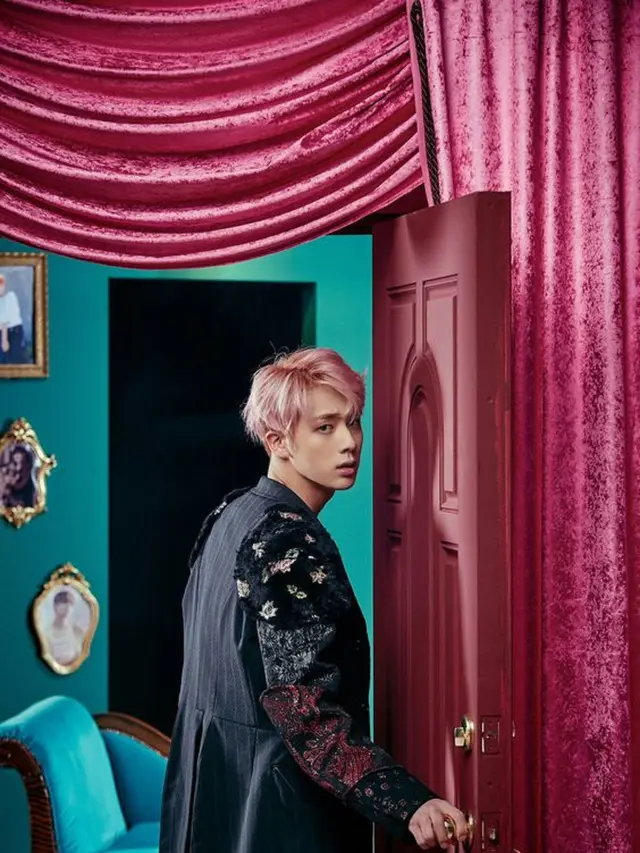 Jin `BTS`