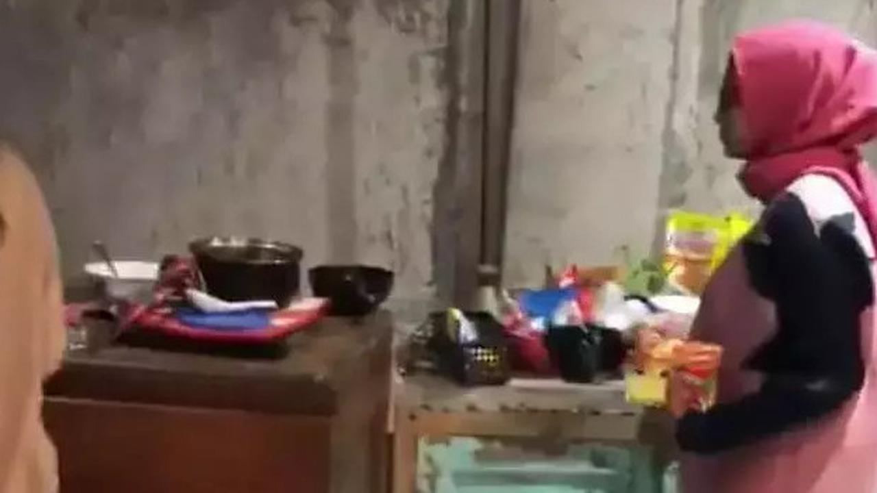 5 Potret Dapur di Vila Mewah Ahmad Dhani & Mulan Jameela, Kental Nuansa Vintage dengan Barang-barang Antik