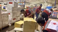 Palang Merah Indonesia (PMI) mengirimkan bantuan kemanusiaan untuk masyarakat terdampak gempa bumi di Myanmar. (Foto: Istimewa).