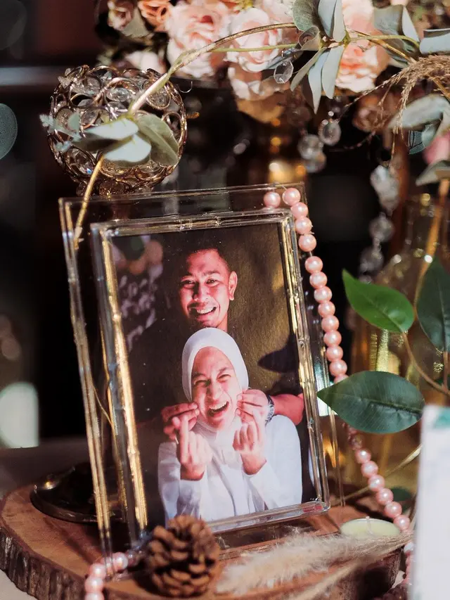 6 Potret Perayaan Ultah ke-30 Nina Zatulini, Dapat Kejutan Romantis dari Suami