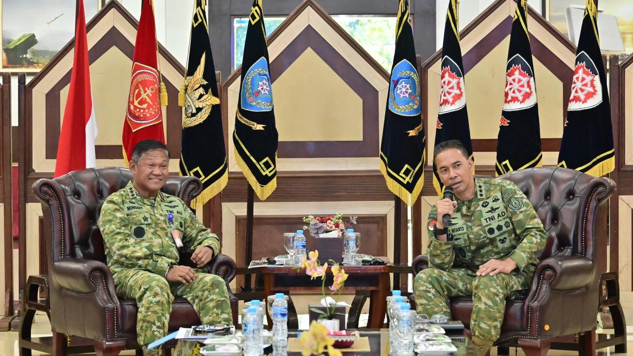 FOTO: Pangkoopsudnas dan Pangkogabwilhan III Perkuat Sinergi Pertahanan