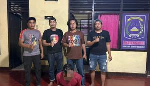Petani pelaku kekerasan seksual saat diamankan aparat kepolisian. (Liputan6.com/ Fauzan)
