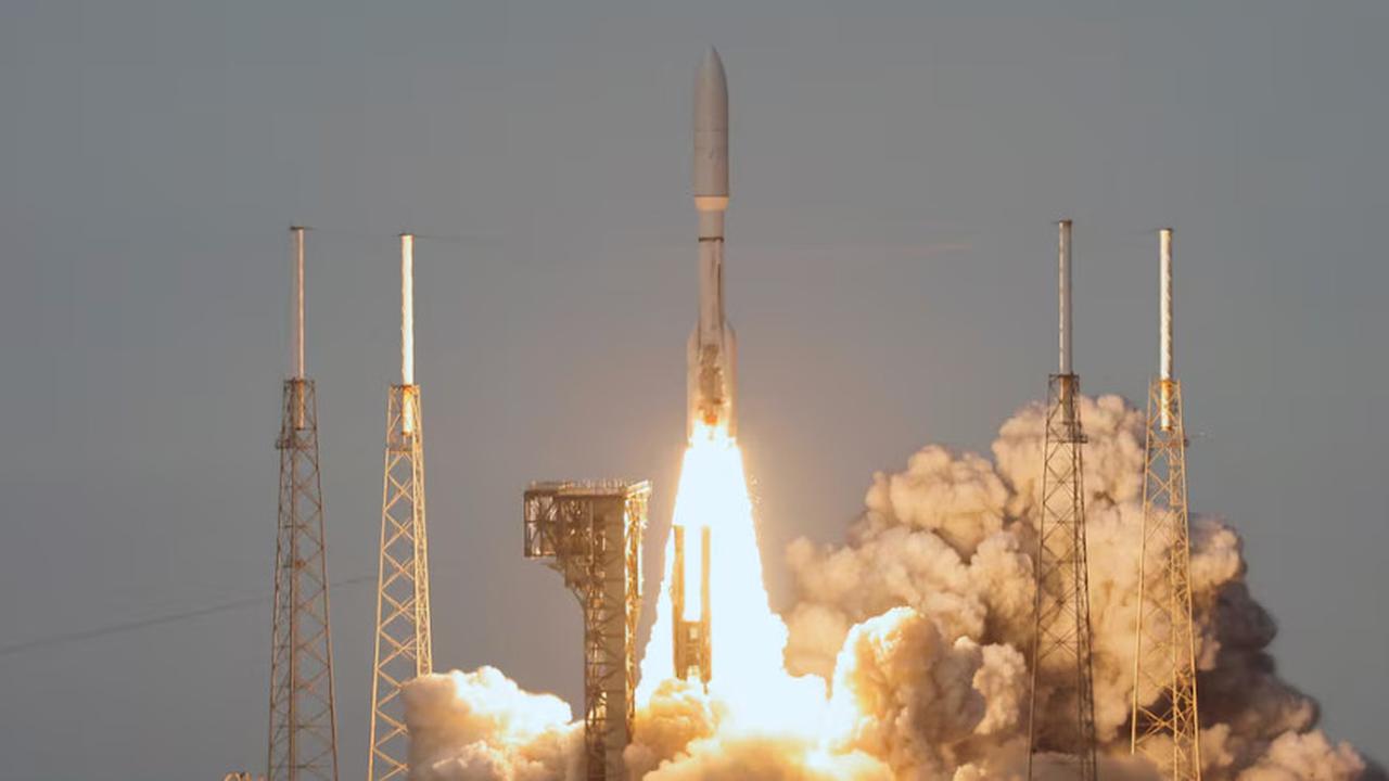 Amazon Sukses Luncurkan 27 Satelit Kuiper, Tantang Dominasi Starlink