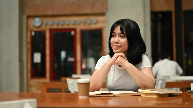 wanita desember orang cerdas