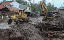 Jokowi dan Iriana Kunjungi Lokasi Banjir Lahar Dingin di Kabupaten Agam Sumbar