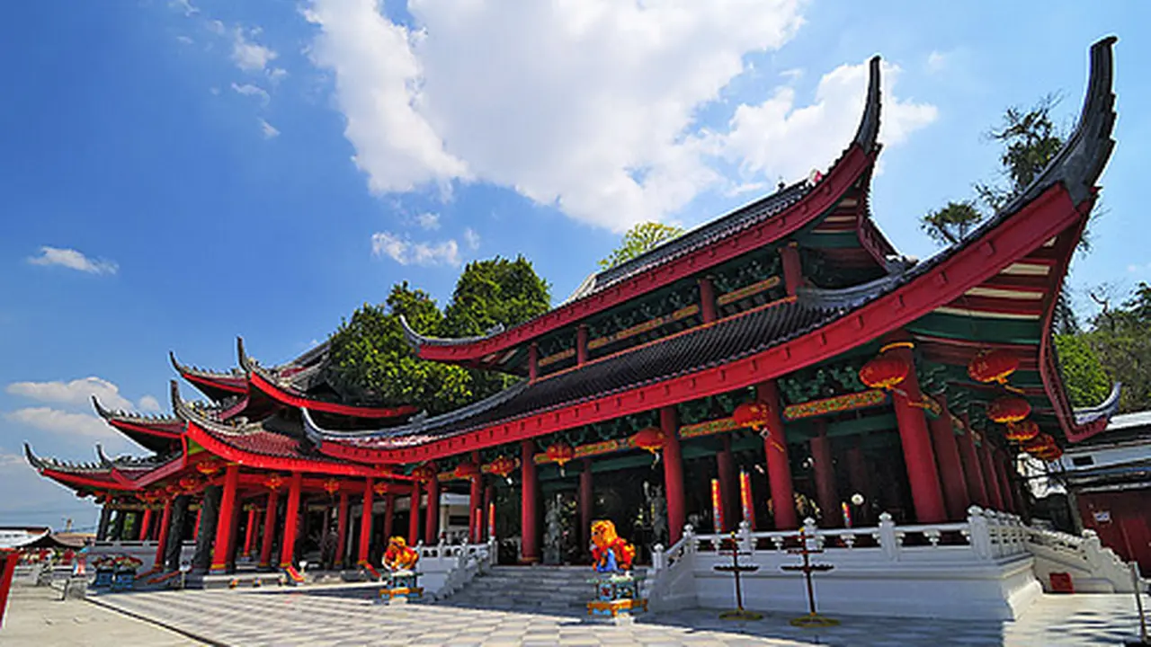 [Bintang] 7 Tempat Paling Tepat untuk Bermewah-mewah di Indonesia