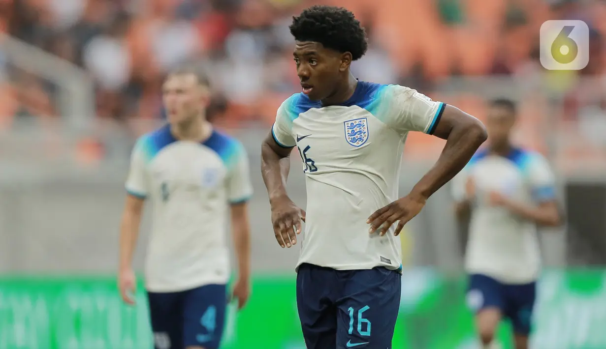 Namun Inggris tak mampu samakan skor hingga pertandingan berakhir sehingga harus rela terhenti di babak 16 besar Piala Dunia U-17. (Bola.com/Muhammad Iqbal Ichsan)