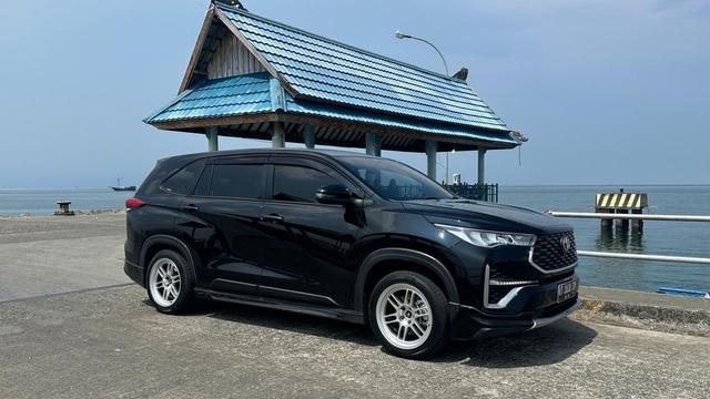 10 Potret Modifikasi Toyota Kijang Innova Zenix, Mesin Hybrid yang Enggak Kalah Sama Cumi Darat