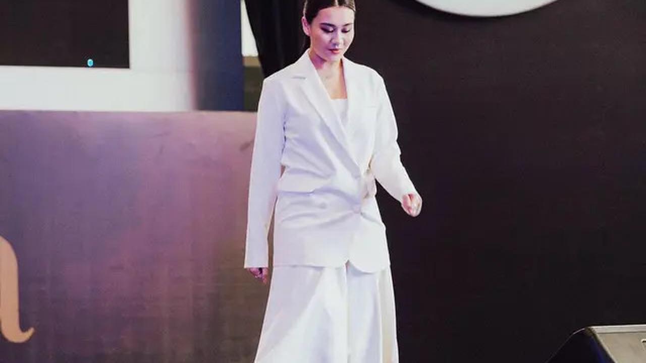 Deretan Gaya Berkelas Aaliyah Massaid Mengenakan Blazer, Mendapatkan Pujian dan Disebut Memiliki Vibes Old Money