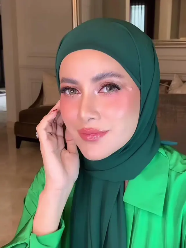 Model Hijab Olla Ramlan (instagram/ollaramlan)