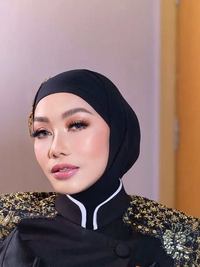 Reza Artamevia. (Foto: Dok. Instagram @deanmua_)