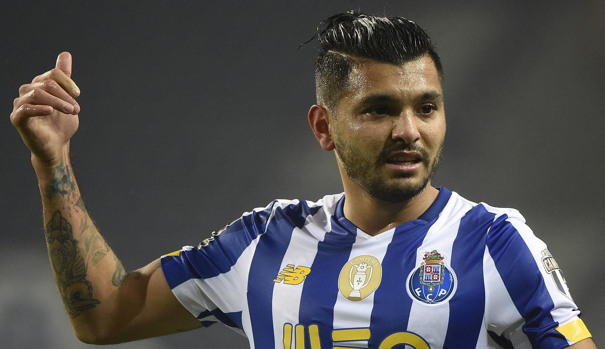 Penampilannya yang gemilang bersama FC Porto, Jesus Corona sekarang memiliki harga yang tinggi dengan nilai Rp 510 Miliar. (Foto: AFP/Miguel Riopa)
