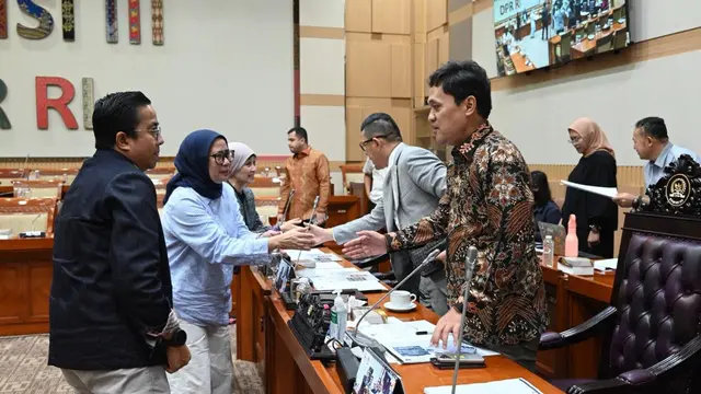 DPR meminta Badan Pengawas (Bawas) Mahkamah Agung (MA) dan Komisi Yudisial untuk mengusut tuntas kejanggalan prosedural dalam kasus Alex Denni. (Istimewa)