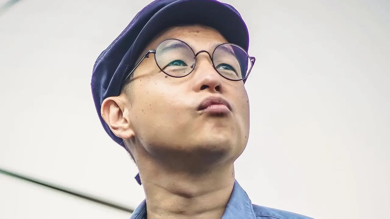 Ernest Prakasa. (Foto: Instagram @ernestprakasa)