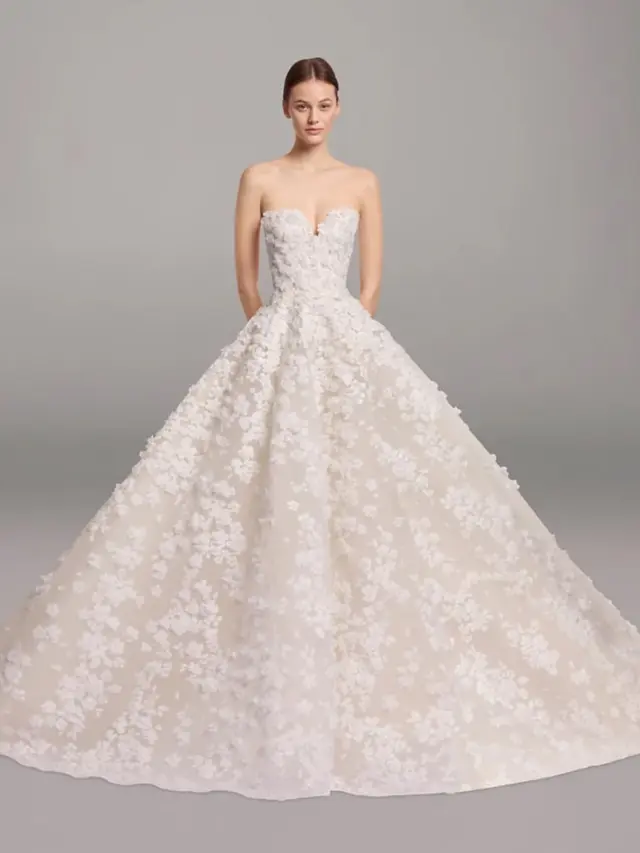 Gaun yang dikenakan Shin Min Ah saat menikah dari desainer  Elie Saab. Dok.  Elie Saab