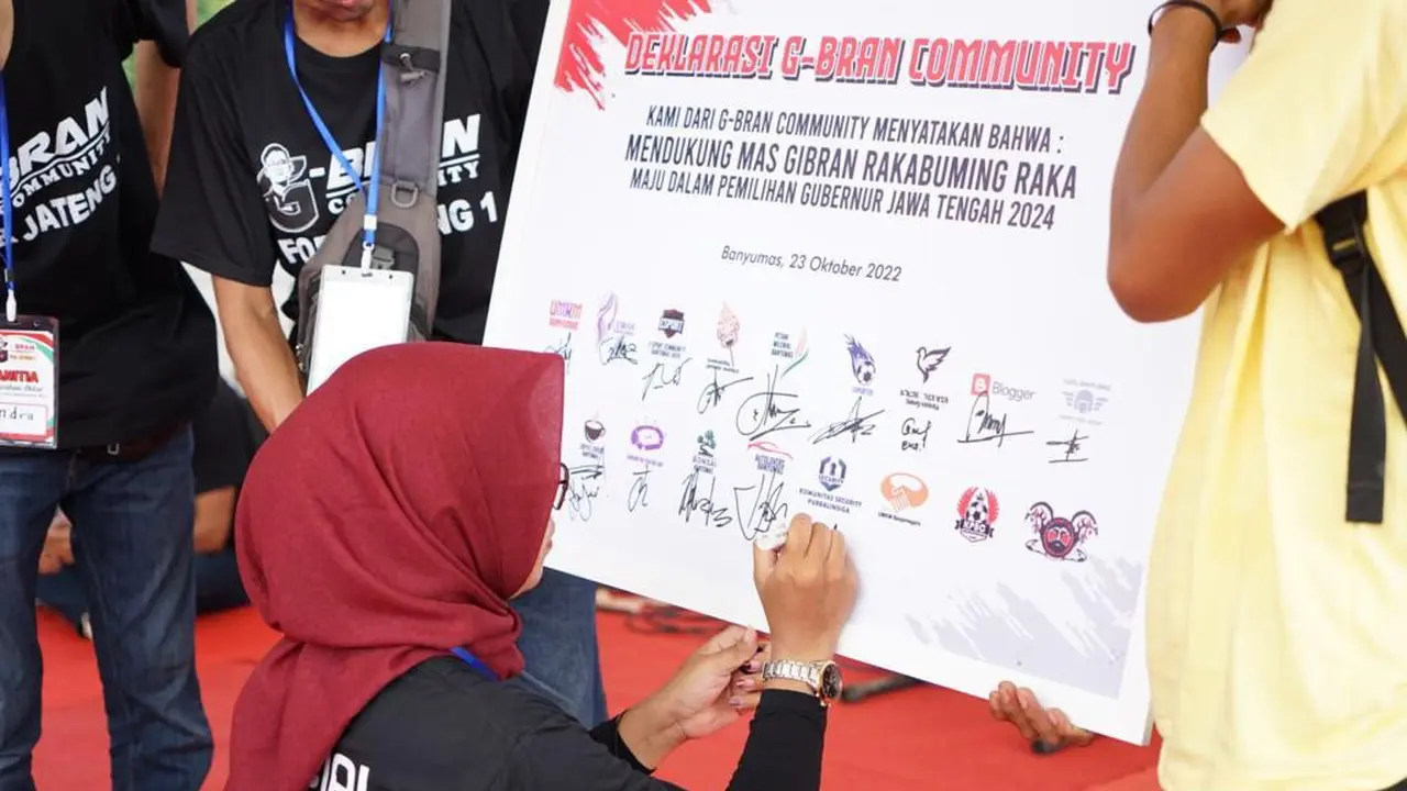 Sejumlah lintas komunitas  se Banyumas Raya (Cilacap, Banyumas, Purbalingga, Kebumen dan Banjarnegara) menggelar pertemuan mendiskusikan masa depan kepemimpinan Jawa Tengah mendatang.