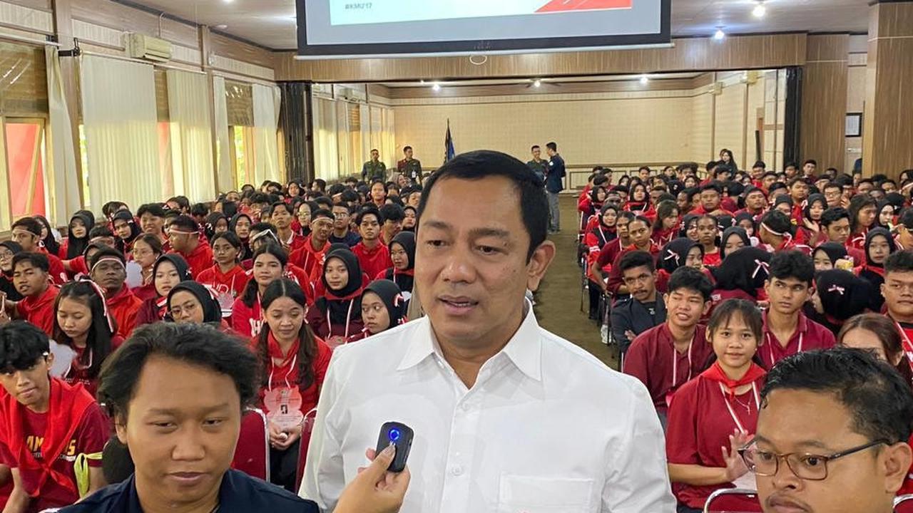Hendi Hadiri Pembekalan Maba