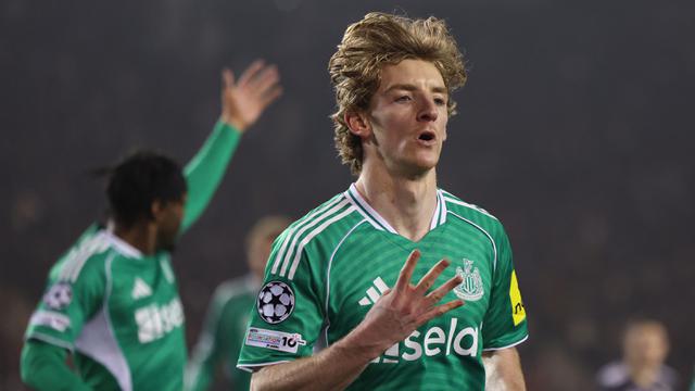Foto: Pesta Gol Newcastle di Laga Play Off Liga Champions 2025/2026, Anthony Gordon Quattrick