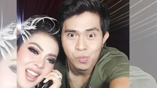 Syahrini-Cakra Khan (Instagram)