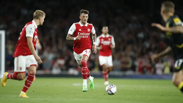 Gabriel Jesus dan Martinelli Bawa Arsenal Menang Tipis Atas Aston Villa