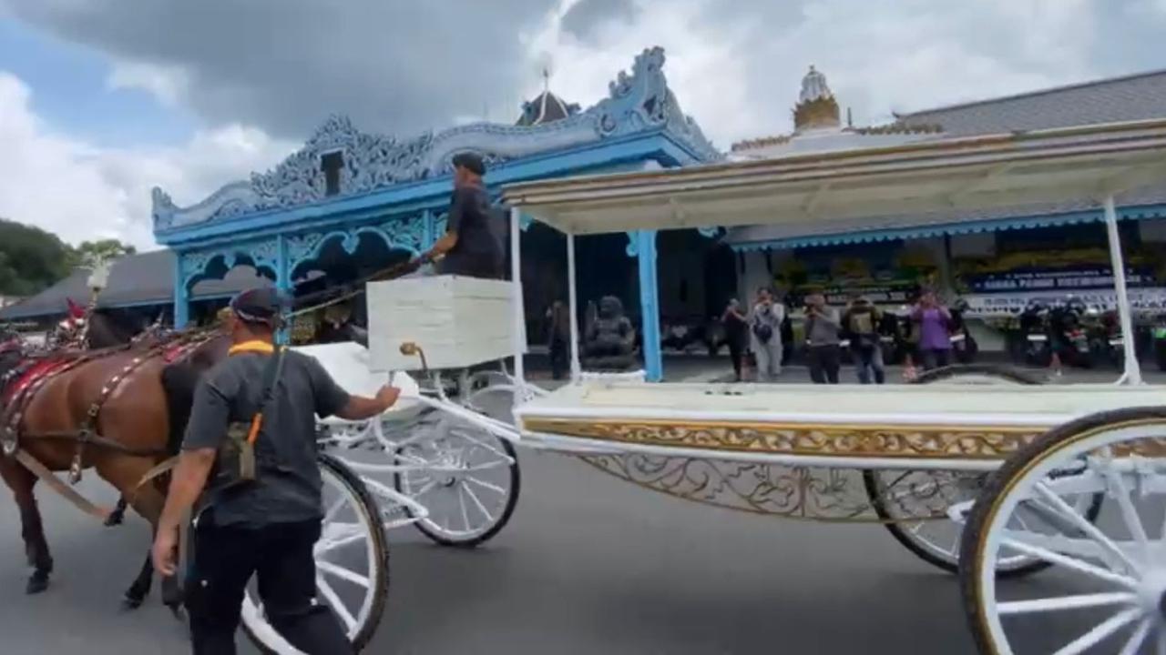Suksesi Keraton Surakarta, Putra Tertua PB XIII Masih Berembug dengan Putra Mahkota