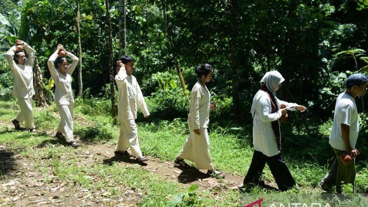 Fakta Unik: Tradisi Ngunder Cai, Ritual Sakral Penjaga Sungai Cibanten Urat Nadi Peradaban Banten