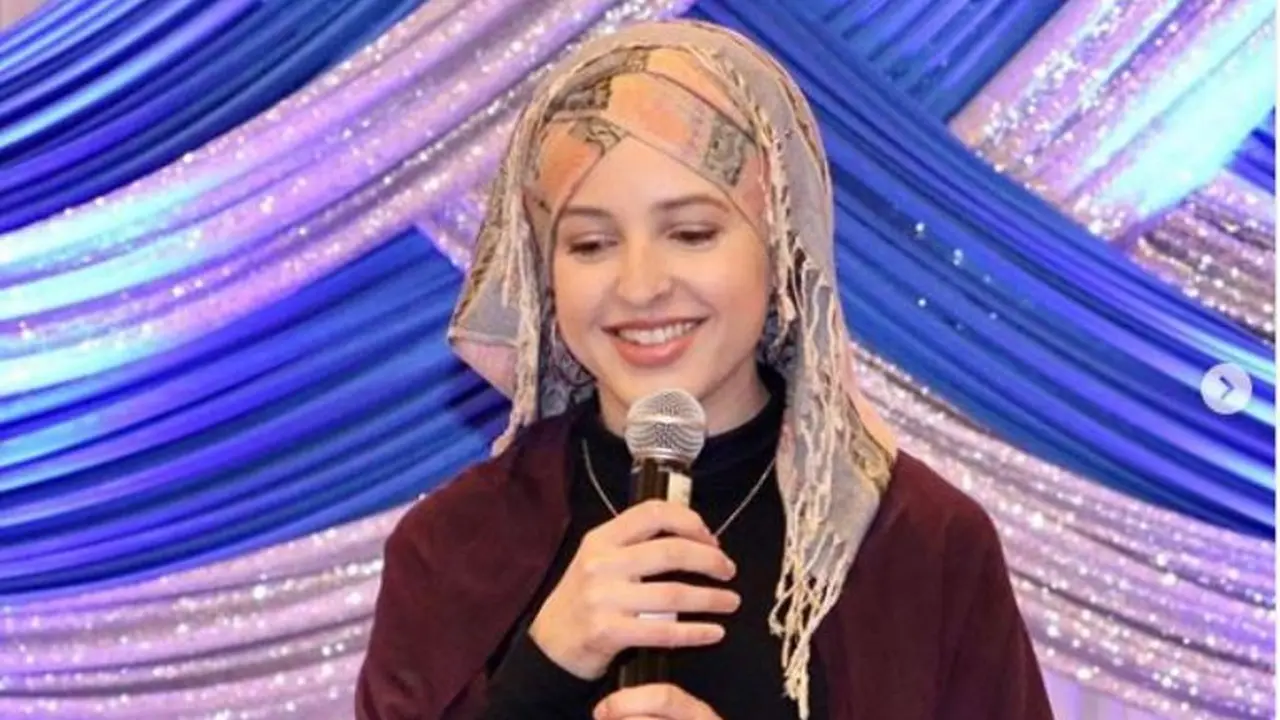 Lewat Musik, Penyanyi Amerika Tertarik Pelajari Islam dan Jadi Mualaf
