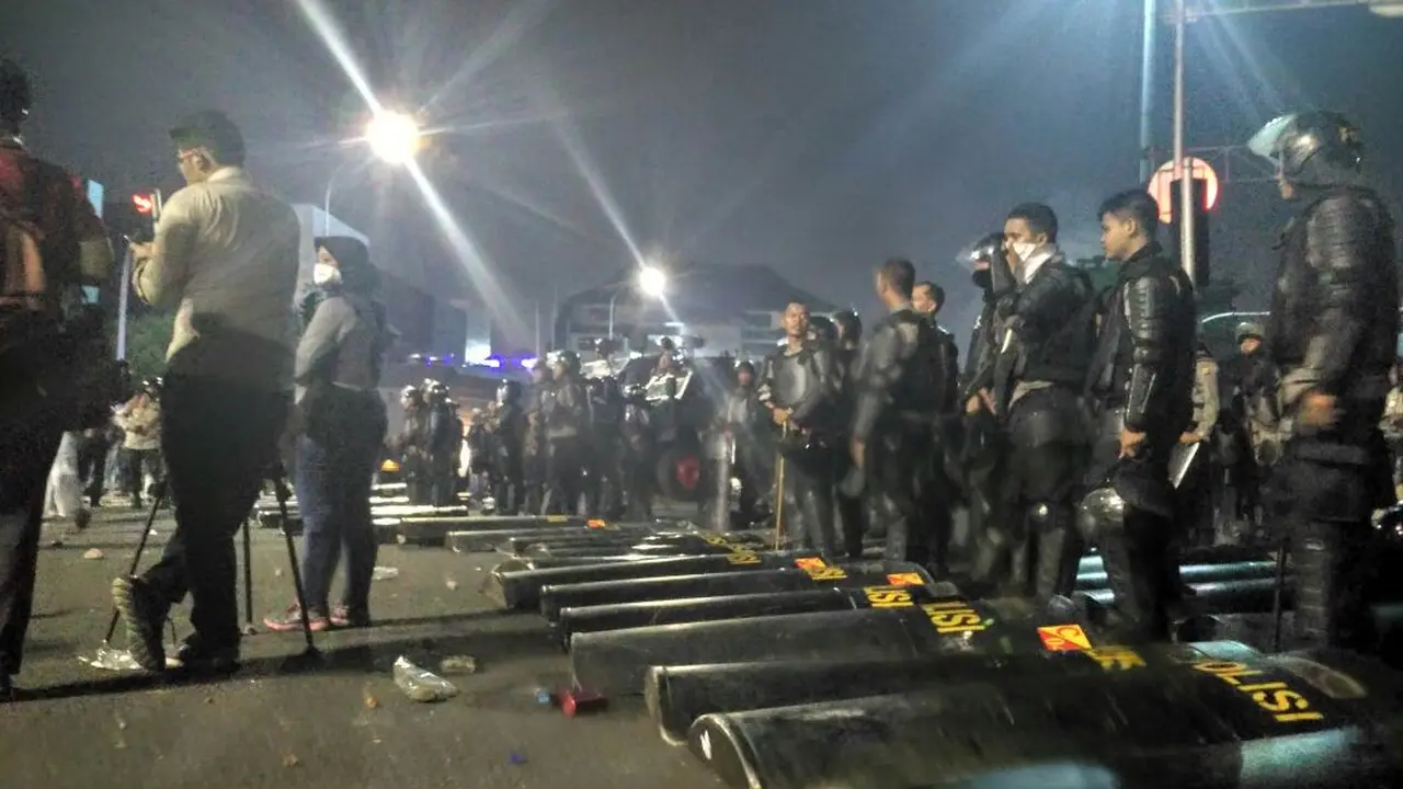 Polisi di depan Istana Merdeka