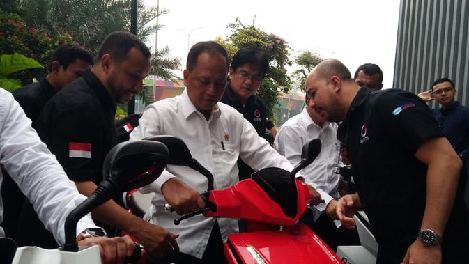  Motor  Listrik  Gesits Siap Mengaspal di IIMS  2019  