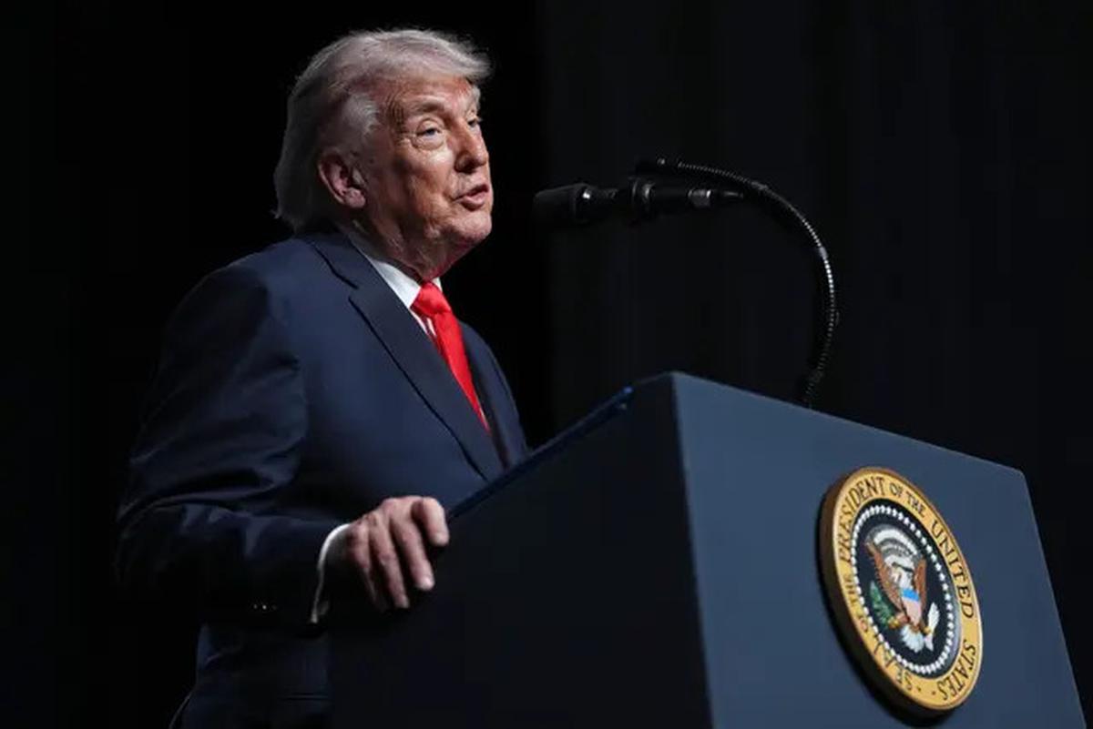 Iran-Israel Hentikan Serangan, Trump Klaim Berhasil Redakan Eskalasi