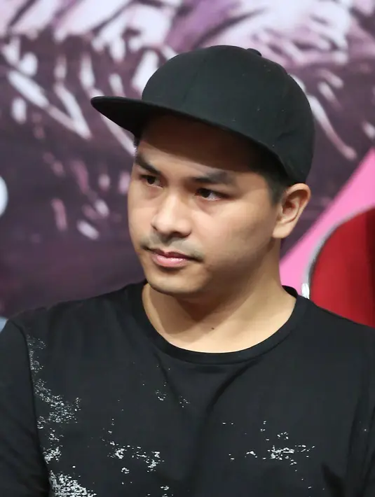 "Setiap pagi saya berangkat Nastusha masih tidur, saya pulang udah tidur. Tapi biasanya jam 12-an suka kebangun, jadi dimanfaatin buat main sama dia," tutur pemain sinetron Putri Yang Ditukar. (Bambang E. Ros/Bintang.com)