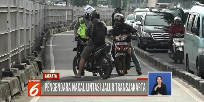Begini Cara Polisi Razia Pengendara Motor dan Mobil Nakal di Jalur Transjakarta
