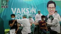 Vaksin Indonesia Bangkit dilaksanakan di kantor DPW PKB Jatim. (Foto: Istimewa).