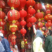Suasana Jelang Imlek di Pasar Petak Sembilan Glodok
