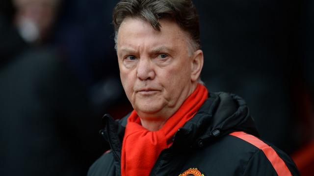 Louis van Gaal meniru lagu The Beatles berjudul When I'm sixty 64 saat merayakan ulang tahunnya yang ke 64 pada jumpa pers usai laga Manchester United vs Tottenham Hotspurs.